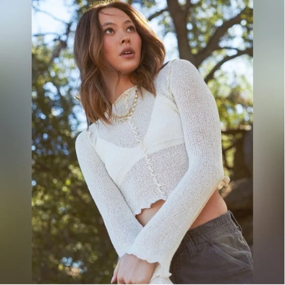 Urban Outfitters BDG Sheer Boatneck Lettuce Trim Bell Sleeve Sweater Small - Picture 5 of 12